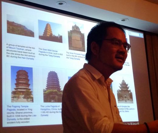 Teaching Chinese and modern architecture at SISU